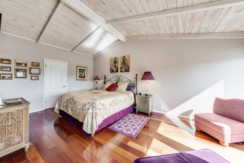 Detail Gallery Image 16 of 33 For 445 Monterey Dr, Aptos,  CA 95003 - 4 Beds | 3 Baths