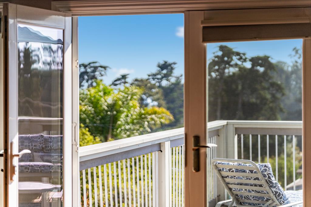 Detail Gallery Image 17 of 33 For 445 Monterey Dr, Aptos,  CA 95003 - 4 Beds | 3 Baths