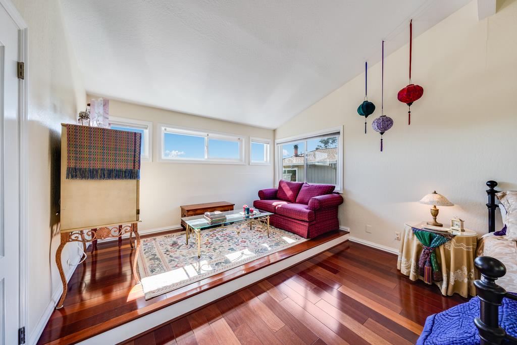 Detail Gallery Image 22 of 33 For 445 Monterey Dr, Aptos,  CA 95003 - 4 Beds | 3 Baths