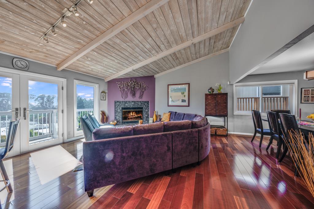 Detail Gallery Image 6 of 33 For 445 Monterey Dr, Aptos,  CA 95003 - 4 Beds | 3 Baths