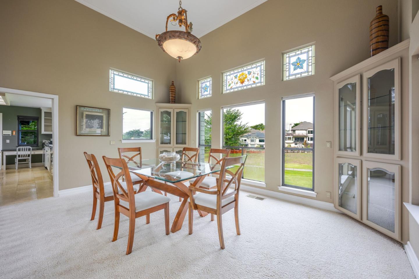 Detail Gallery Image 12 of 53 For 15 Ashdown Pl, Half Moon Bay,  CA 94019 - 4 Beds | 3/1 Baths