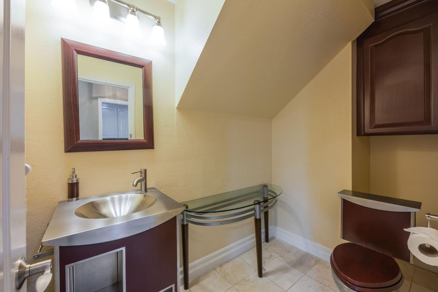 Detail Gallery Image 16 of 53 For 15 Ashdown Pl, Half Moon Bay,  CA 94019 - 4 Beds | 3/1 Baths