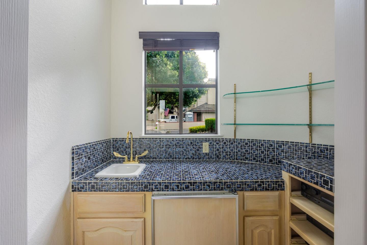 Detail Gallery Image 20 of 53 For 15 Ashdown Pl, Half Moon Bay,  CA 94019 - 4 Beds | 3/1 Baths