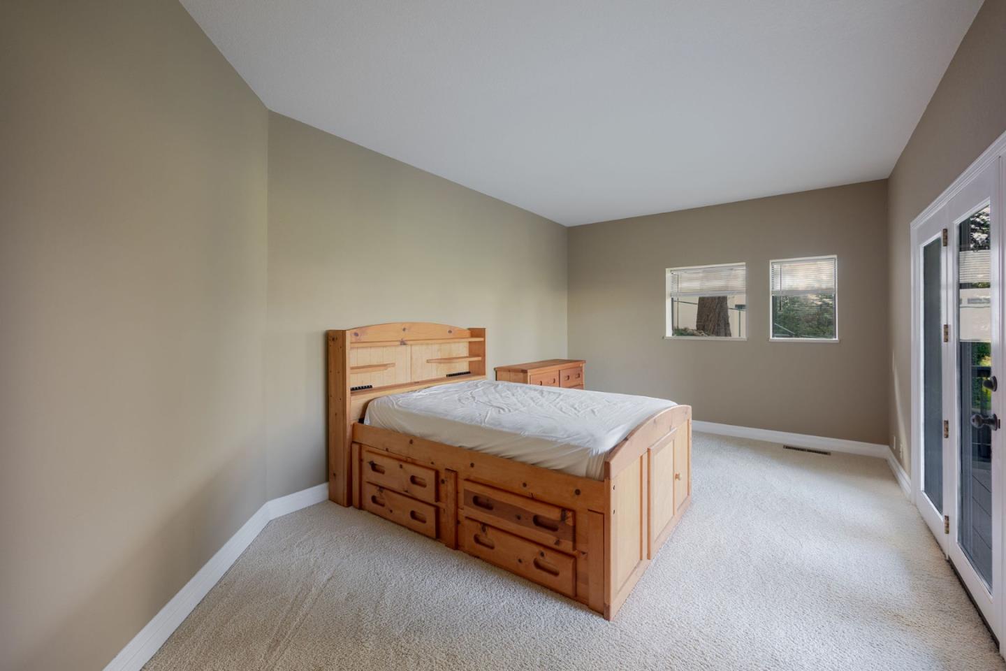 Detail Gallery Image 27 of 53 For 15 Ashdown Pl, Half Moon Bay,  CA 94019 - 4 Beds | 3/1 Baths