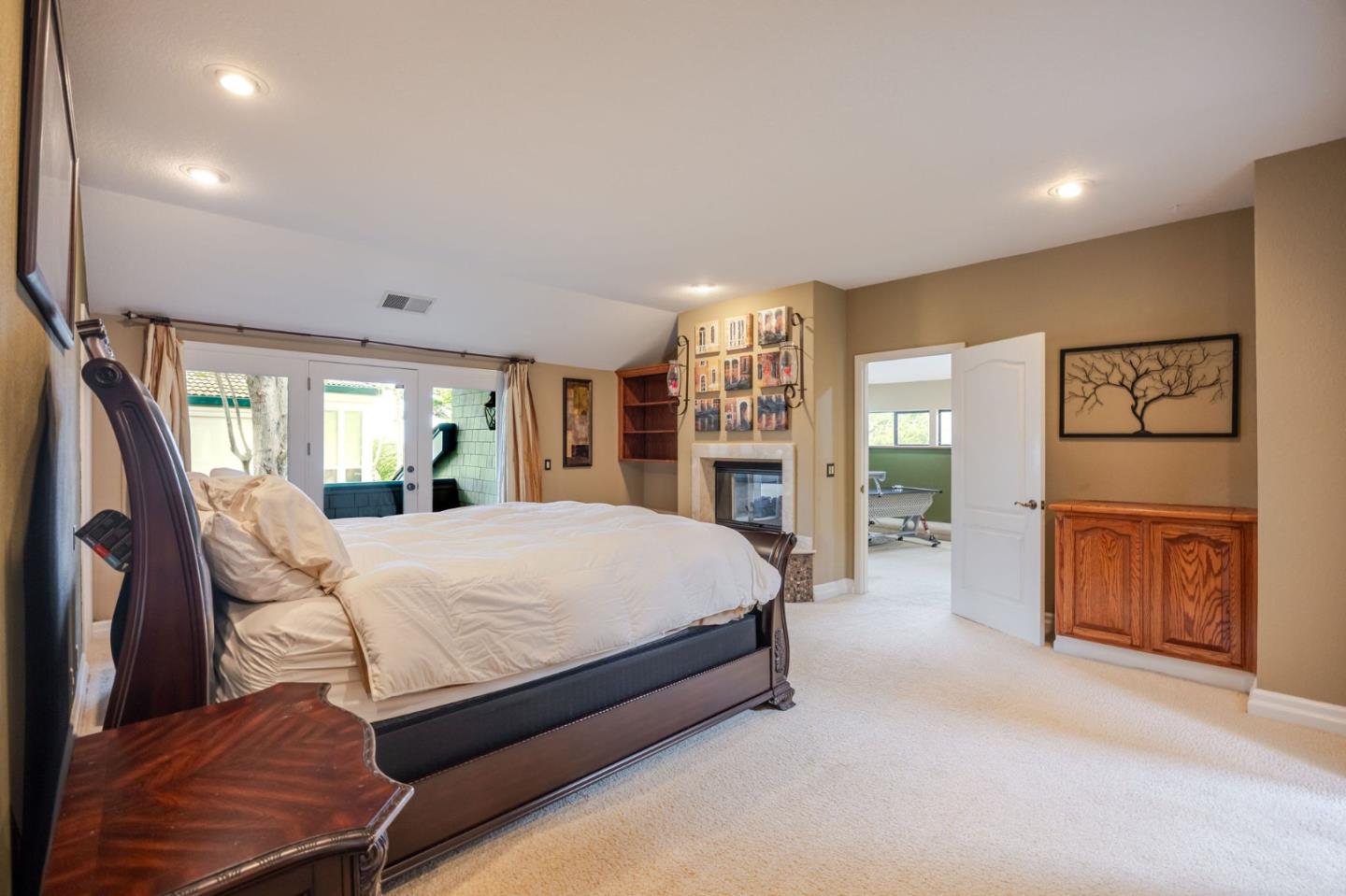 Detail Gallery Image 34 of 53 For 15 Ashdown Pl, Half Moon Bay,  CA 94019 - 4 Beds | 3/1 Baths