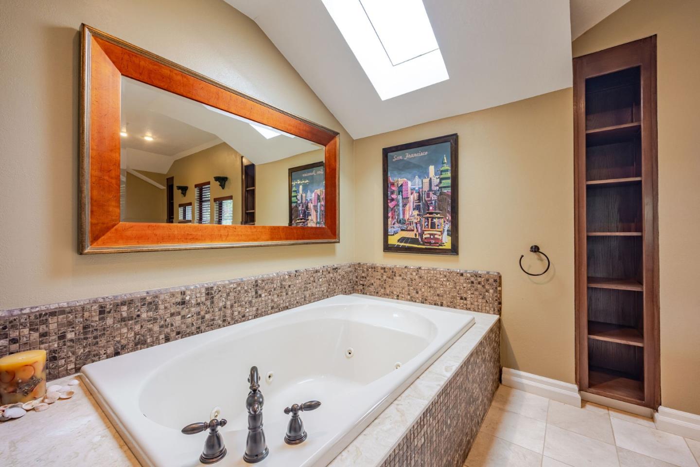 Detail Gallery Image 39 of 53 For 15 Ashdown Pl, Half Moon Bay,  CA 94019 - 4 Beds | 3/1 Baths