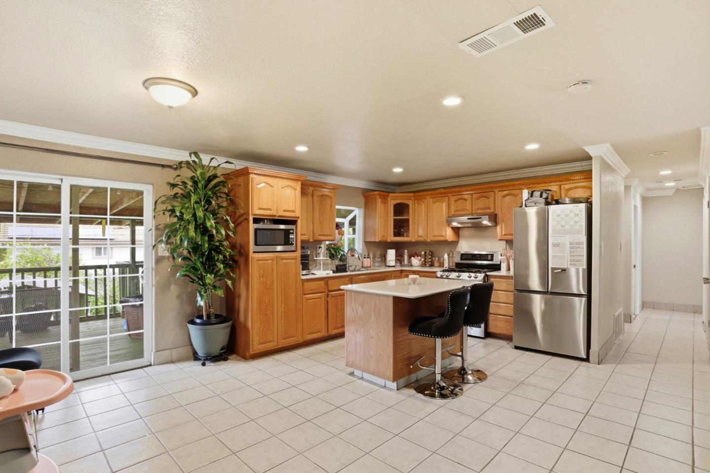 Detail Gallery Image 13 of 38 For 3341 Hickerson, San Jose,  CA 95127 - 5 Beds | 2/1 Baths