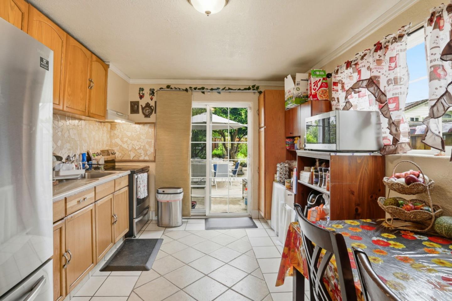 Detail Gallery Image 19 of 38 For 3341 Hickerson, San Jose,  CA 95127 - 5 Beds | 2/1 Baths