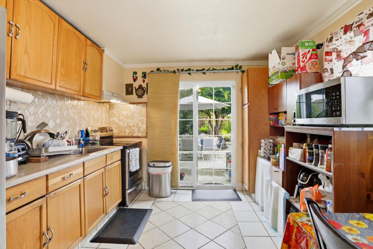 Detail Gallery Image 20 of 38 For 3341 Hickerson, San Jose,  CA 95127 - 5 Beds | 2/1 Baths