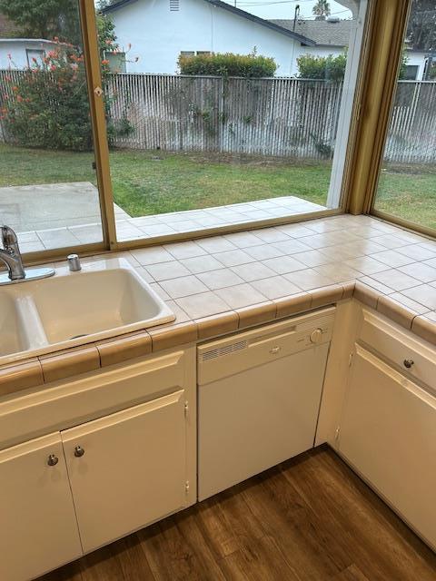 Detail Gallery Image 4 of 12 For 4756 Bordwell Dr, San Jose,  CA 95118 - 4 Beds | 2 Baths