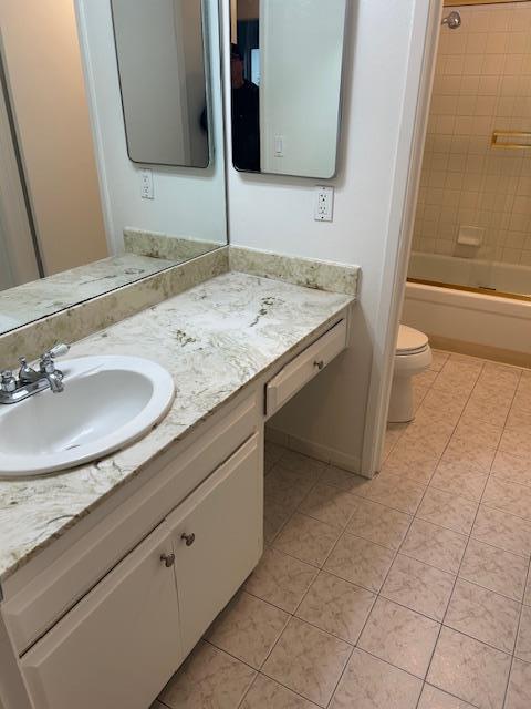 Detail Gallery Image 7 of 12 For 4756 Bordwell Dr, San Jose,  CA 95118 - 4 Beds | 2 Baths