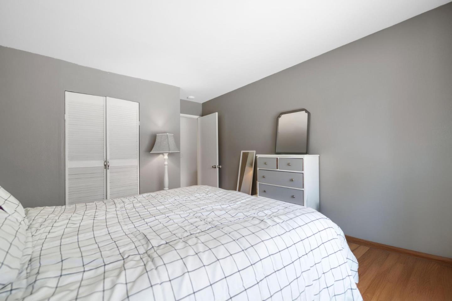 Detail Gallery Image 13 of 31 For 2280 Zoria Cir, San Jose,  CA 95131 - 4 Beds | 2 Baths