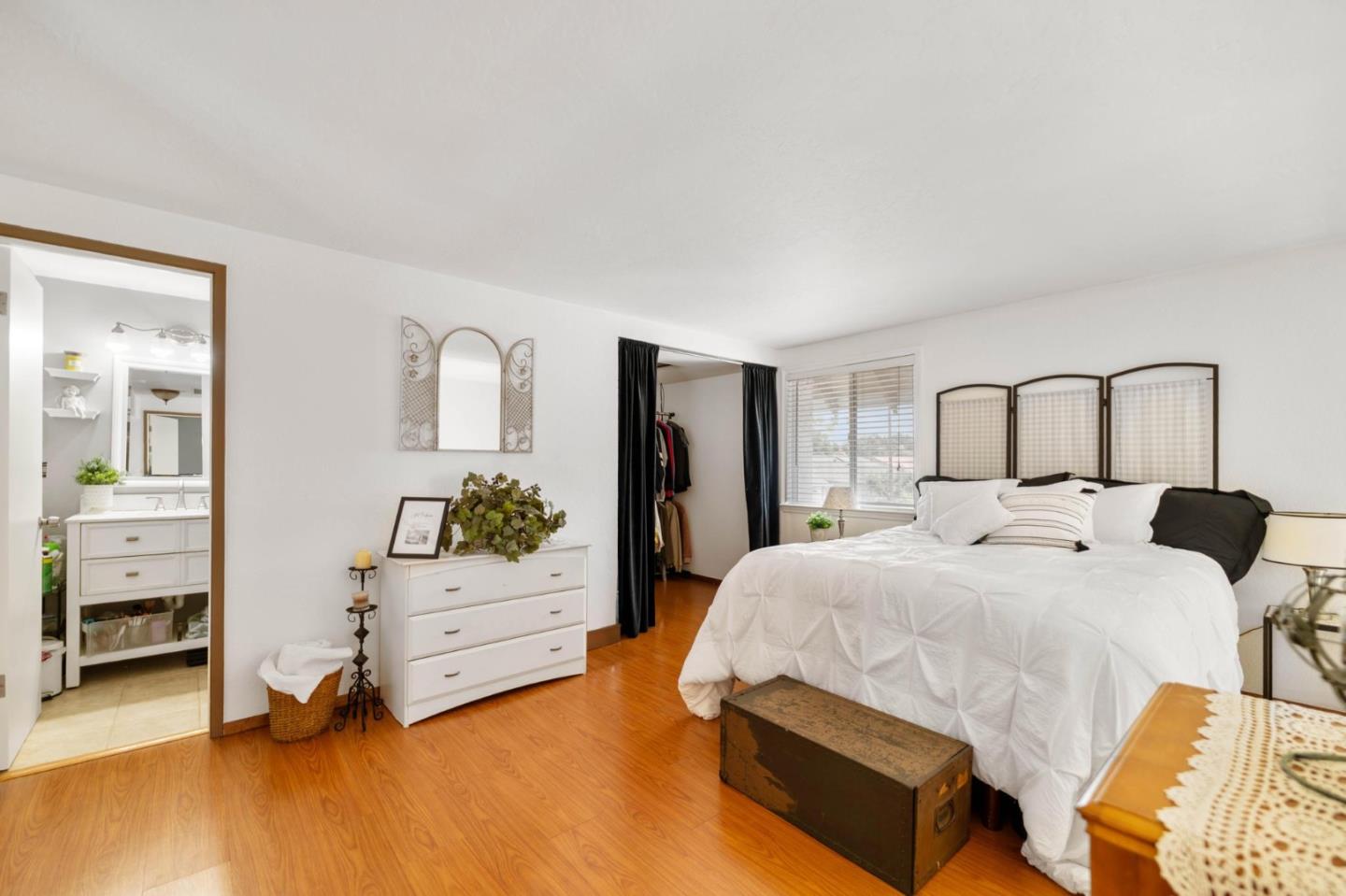 Detail Gallery Image 21 of 31 For 2280 Zoria Cir, San Jose,  CA 95131 - 4 Beds | 2 Baths