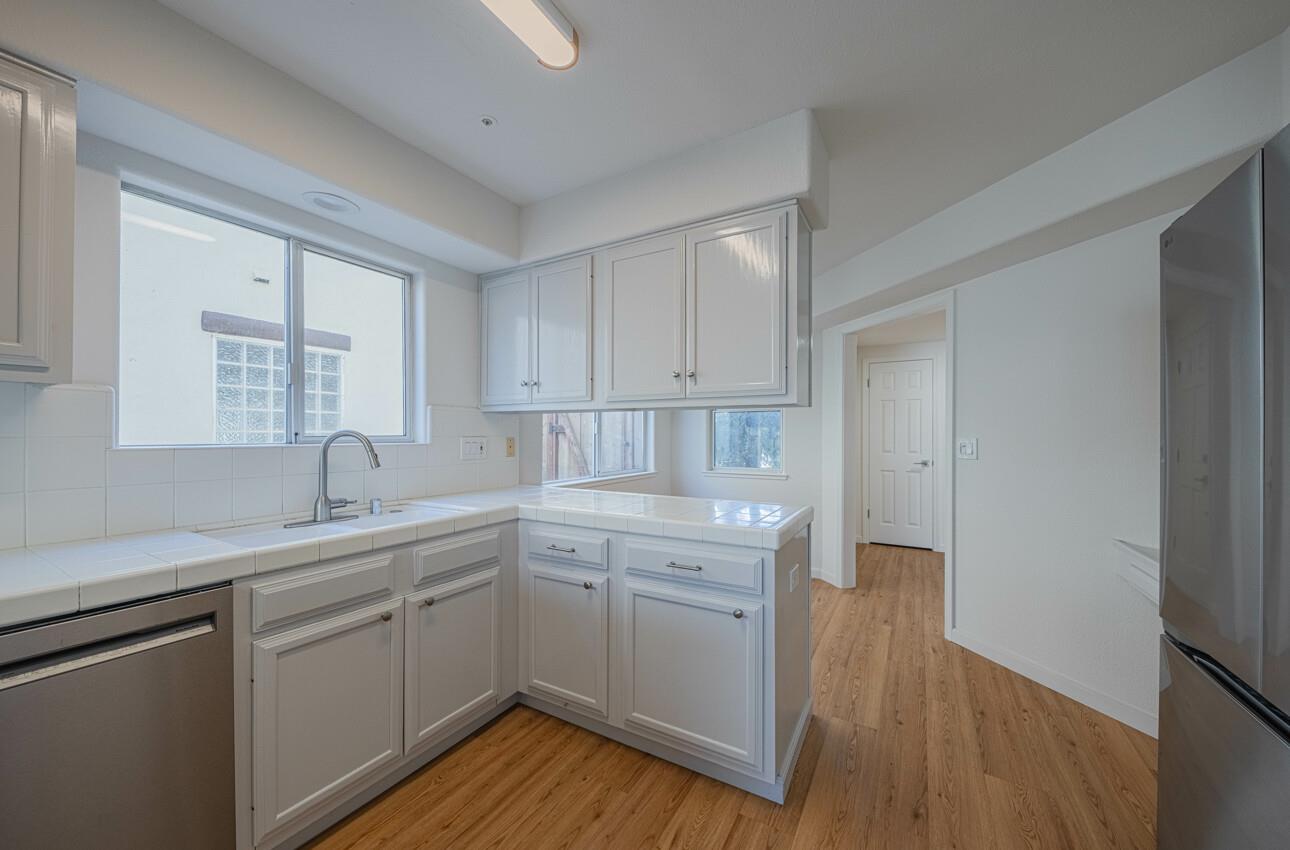 Detail Gallery Image 17 of 44 For 949 Nantucket Blvd #29,  Salinas,  CA 93906 - 3 Beds | 2/1 Baths