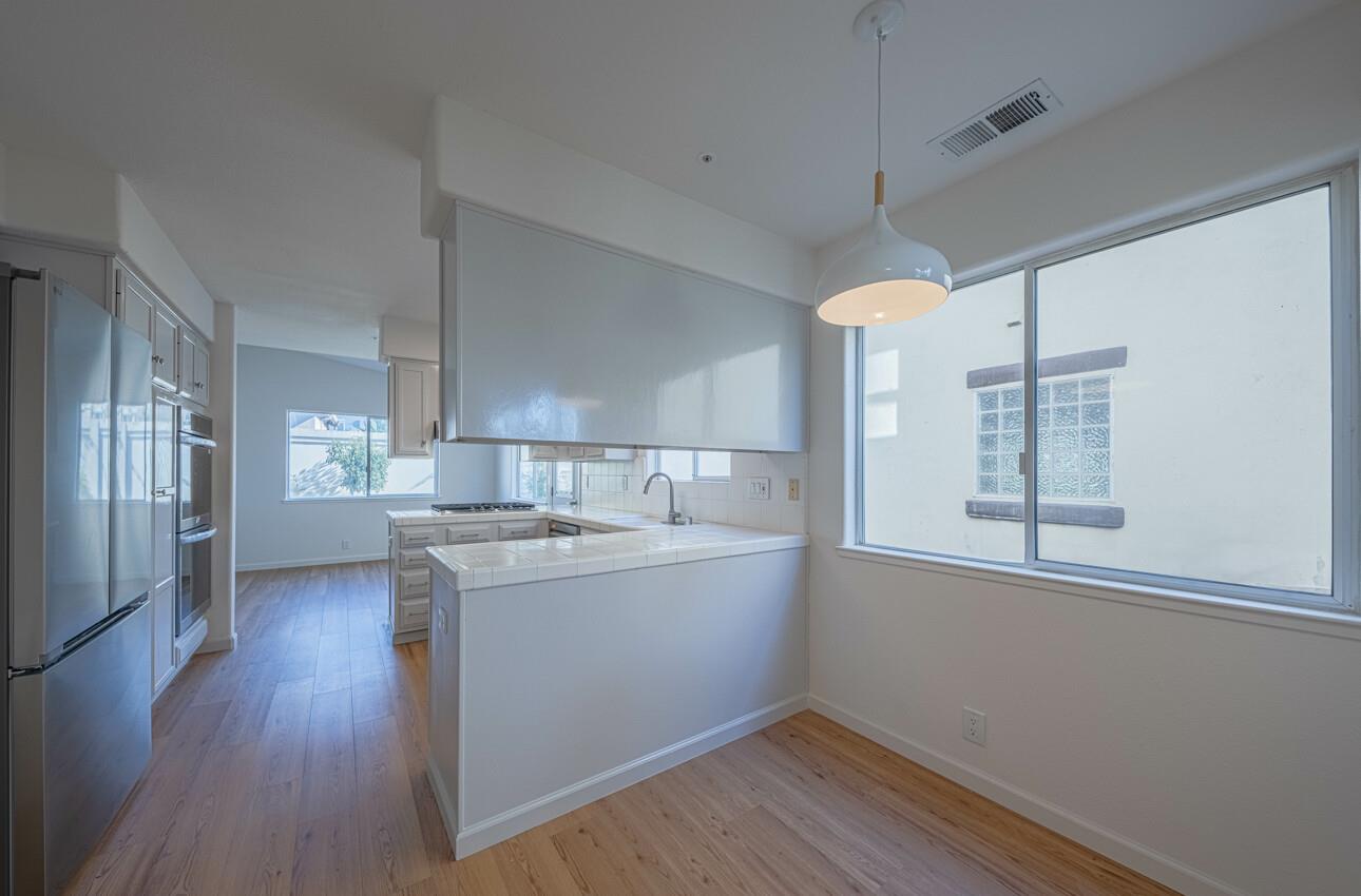 Detail Gallery Image 18 of 44 For 949 Nantucket Blvd #29,  Salinas,  CA 93906 - 3 Beds | 2/1 Baths