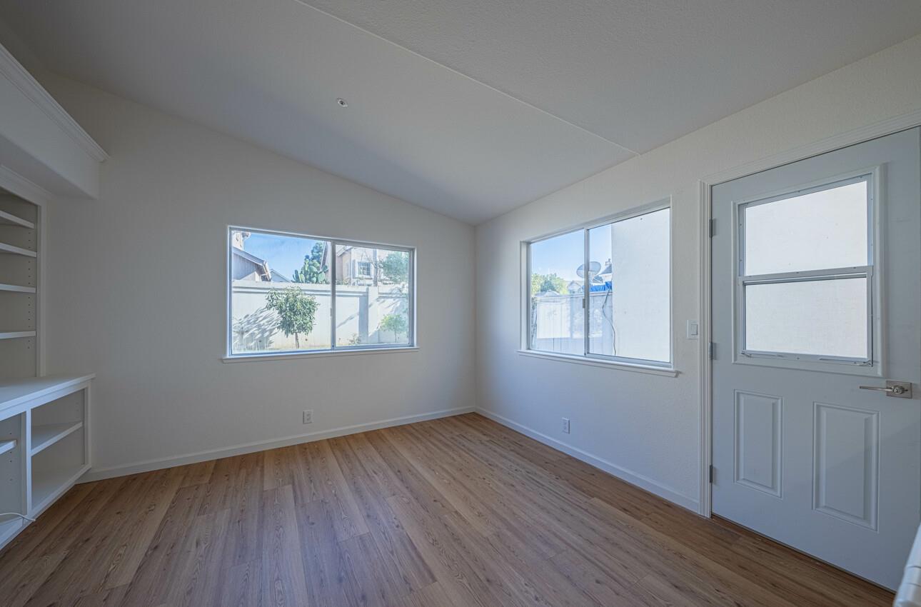 Detail Gallery Image 20 of 44 For 949 Nantucket Blvd #29,  Salinas,  CA 93906 - 3 Beds | 2/1 Baths