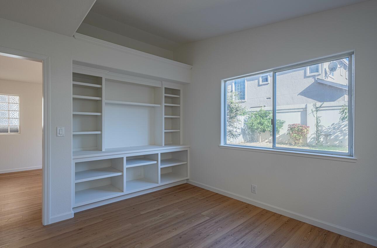 Detail Gallery Image 23 of 44 For 949 Nantucket Blvd #29,  Salinas,  CA 93906 - 3 Beds | 2/1 Baths