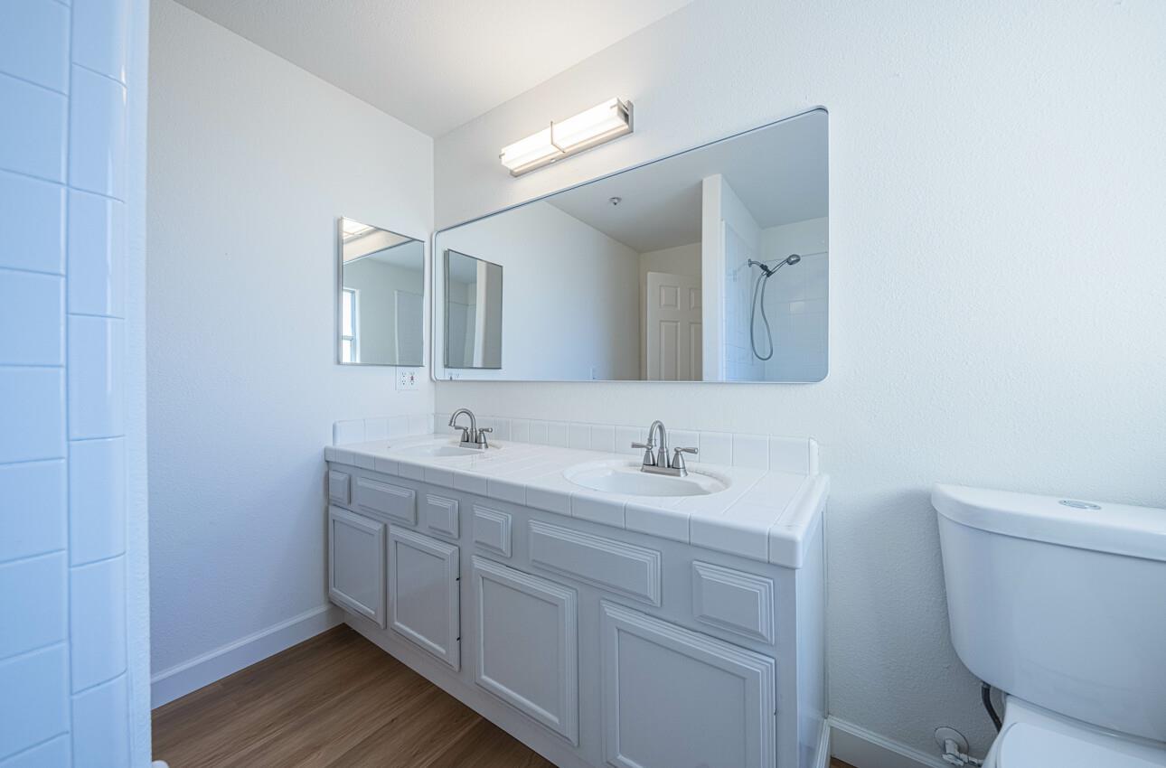 Detail Gallery Image 33 of 44 For 949 Nantucket Blvd #29,  Salinas,  CA 93906 - 3 Beds | 2/1 Baths