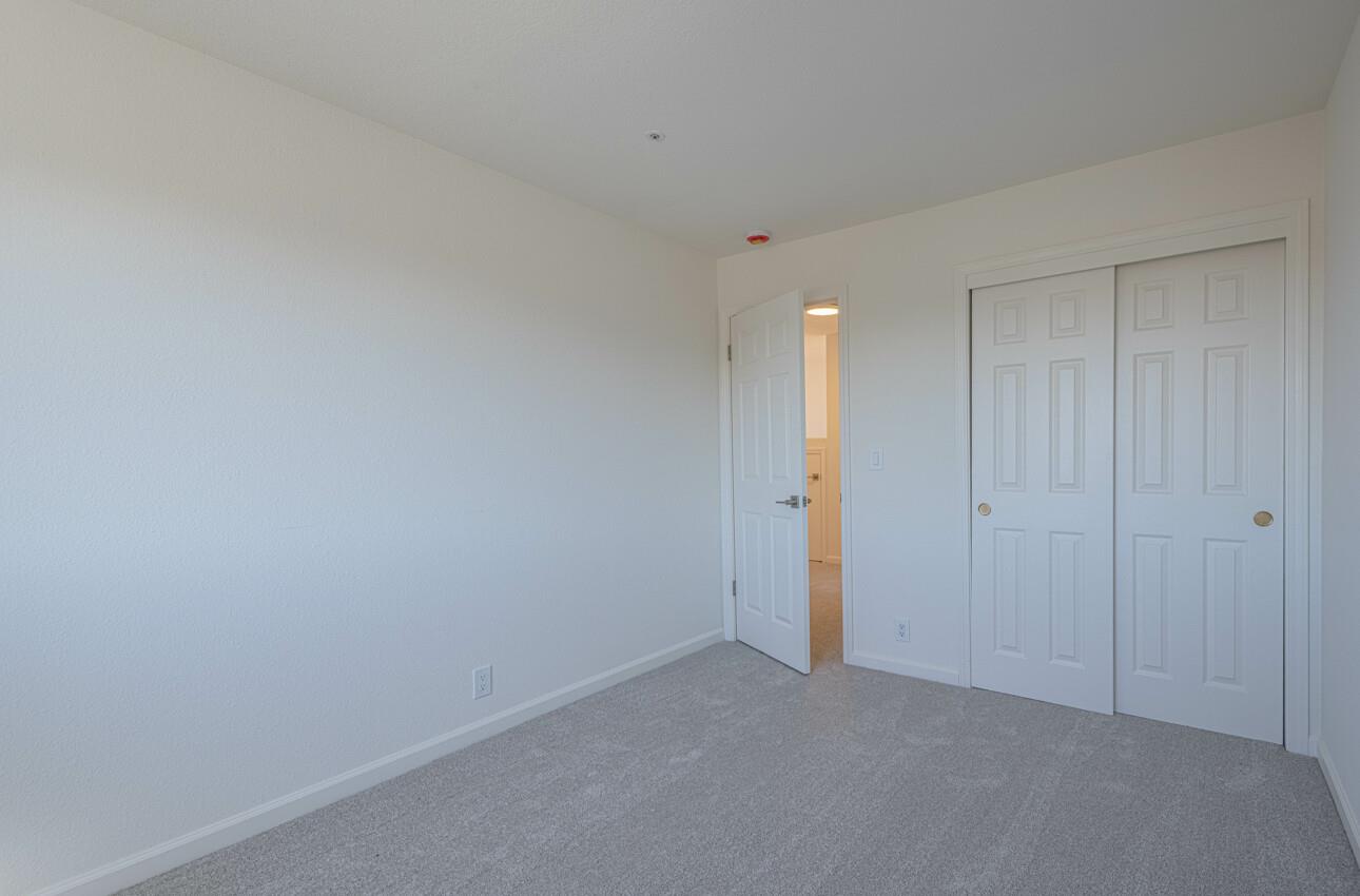 Detail Gallery Image 36 of 44 For 949 Nantucket Blvd #29,  Salinas,  CA 93906 - 3 Beds | 2/1 Baths