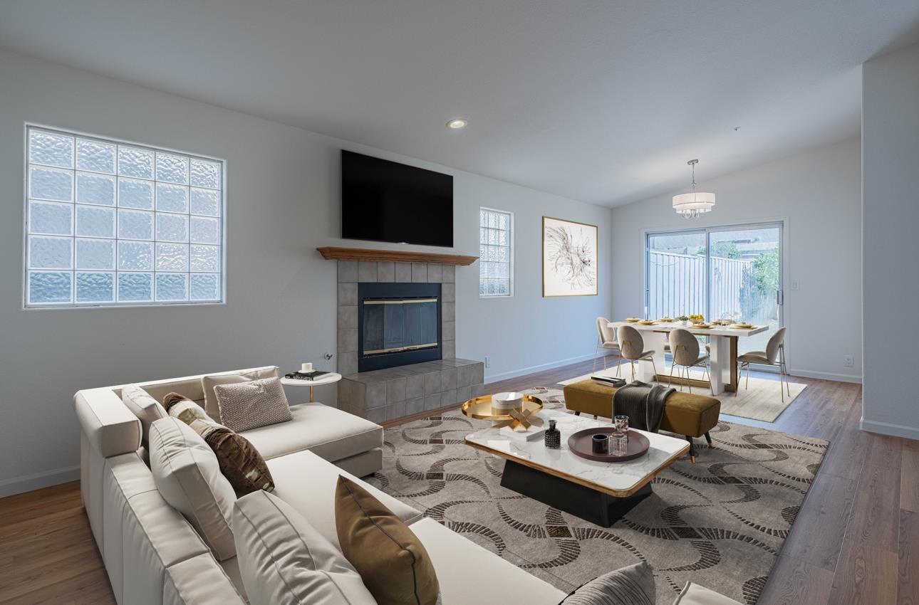 Detail Gallery Image 4 of 44 For 949 Nantucket Blvd #29,  Salinas,  CA 93906 - 3 Beds | 2/1 Baths