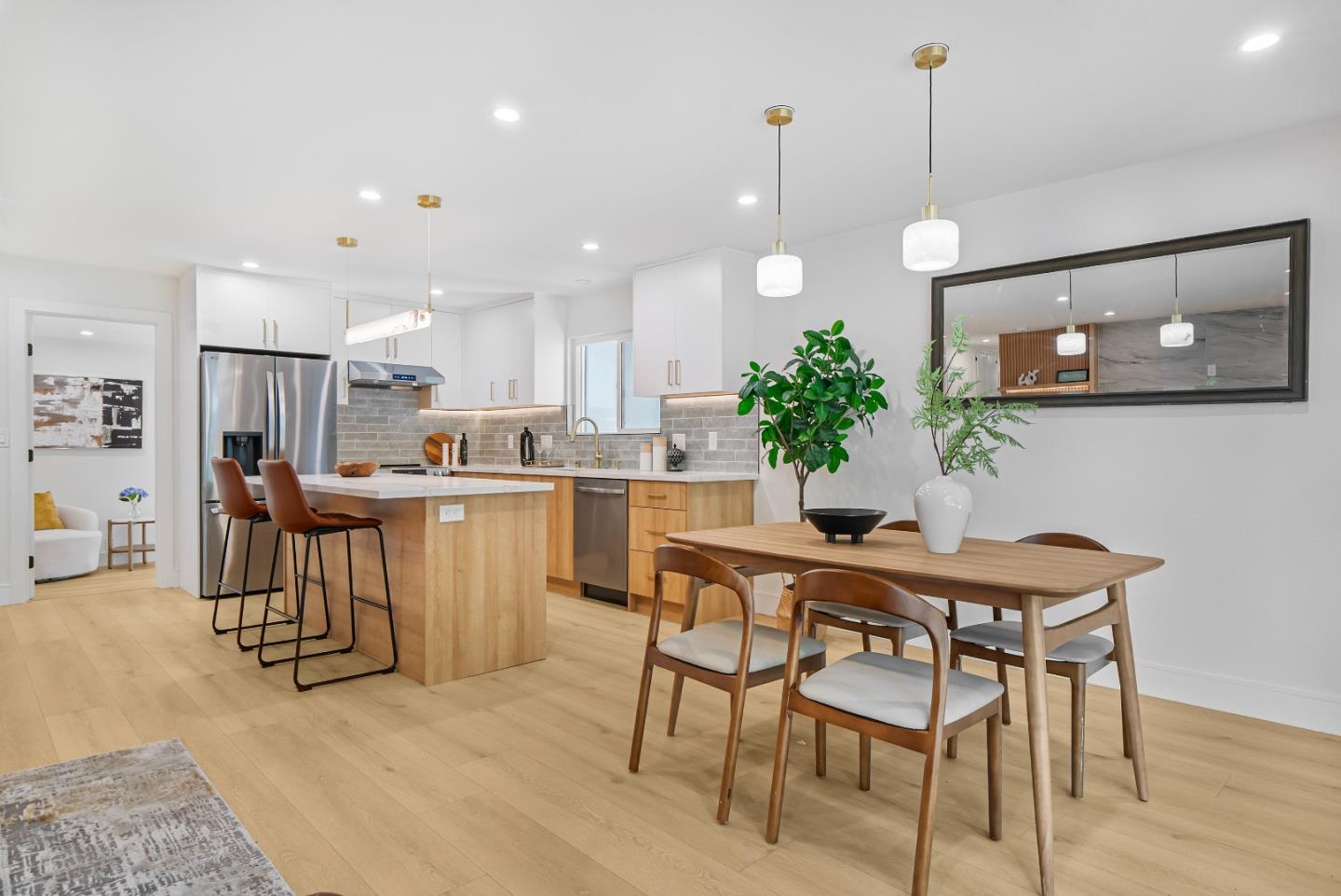 Detail Gallery Image 10 of 39 For 867 Ironwood Dr, San Jose,  CA 95125 - 4 Beds | 3/1 Baths