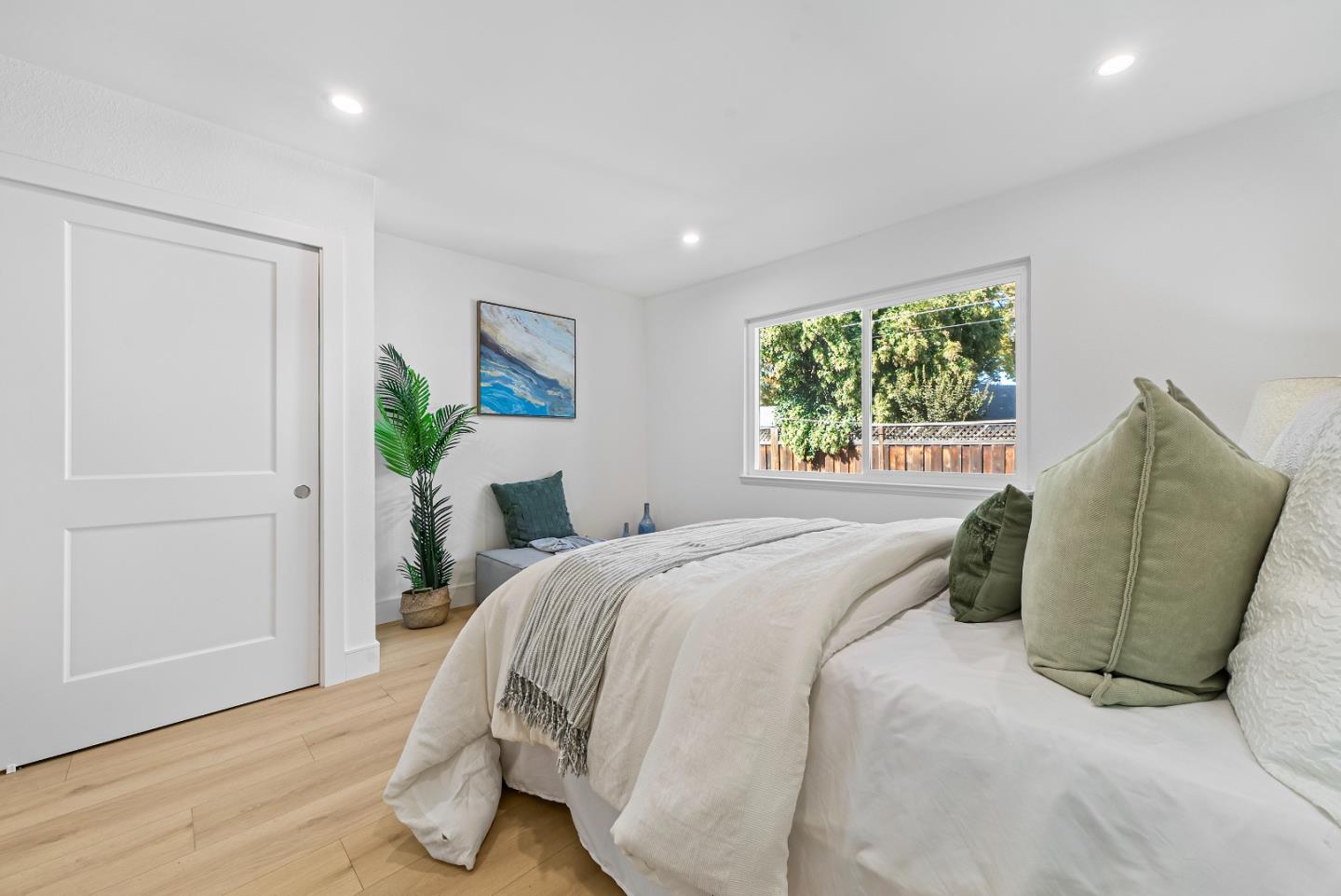 Detail Gallery Image 18 of 39 For 867 Ironwood Dr, San Jose,  CA 95125 - 4 Beds | 3/1 Baths