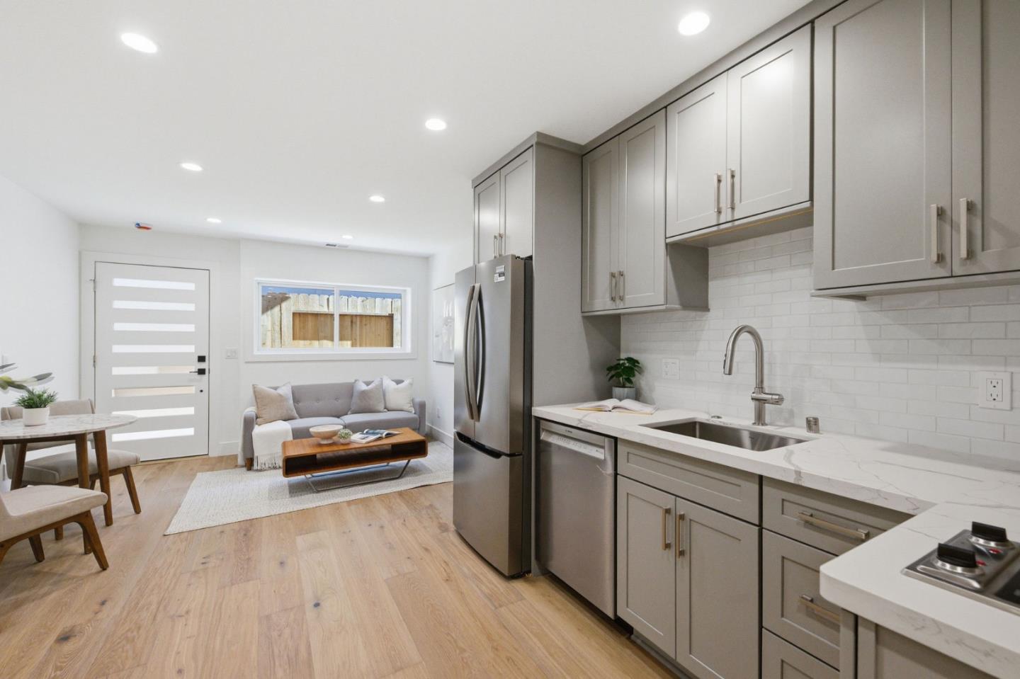 Detail Gallery Image 24 of 34 For 3806 Naughton, Belmont,  CA 94002 - 5 Beds | 4 Baths