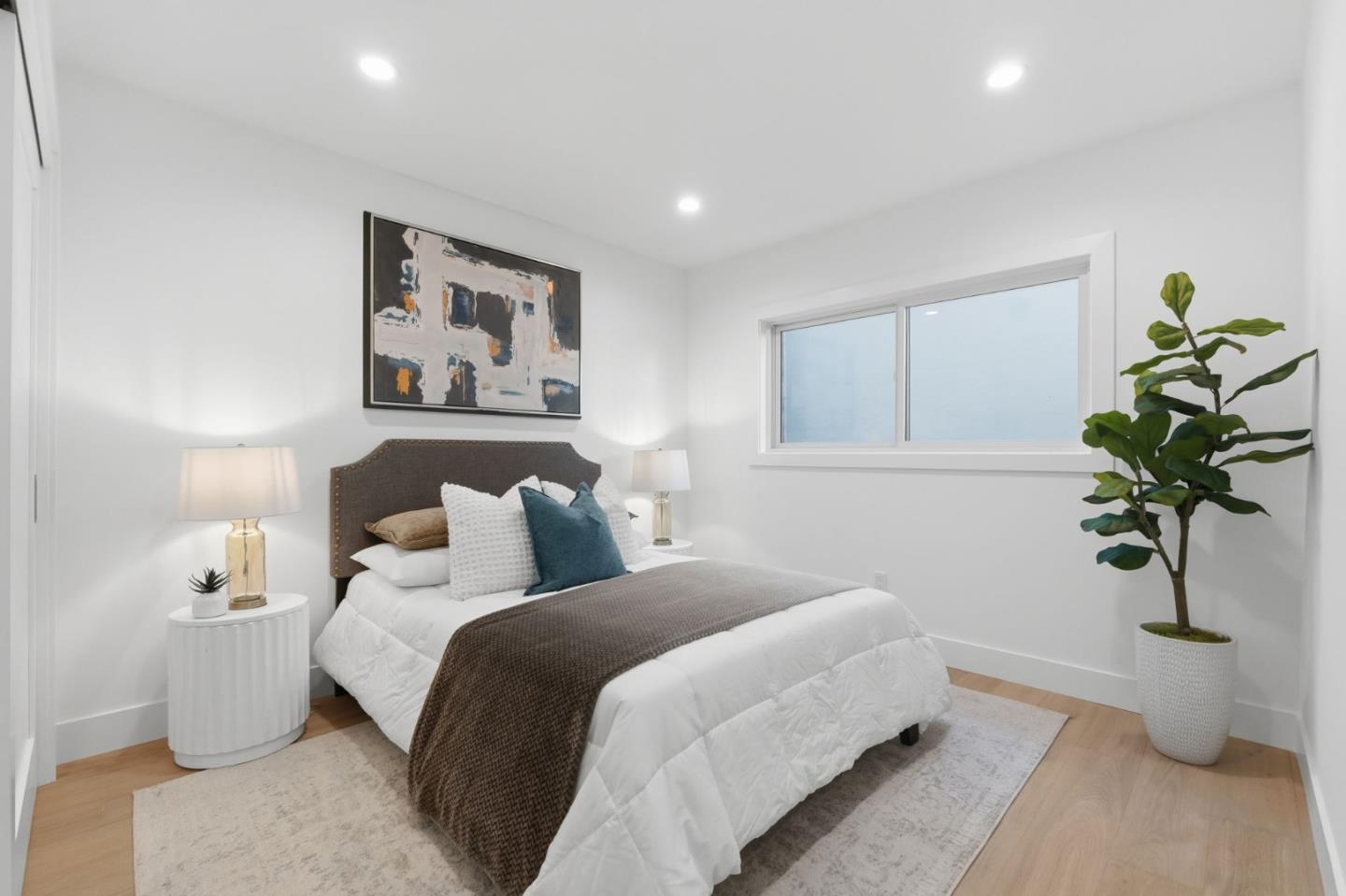 Detail Gallery Image 25 of 34 For 3806 Naughton, Belmont,  CA 94002 - 5 Beds | 4 Baths