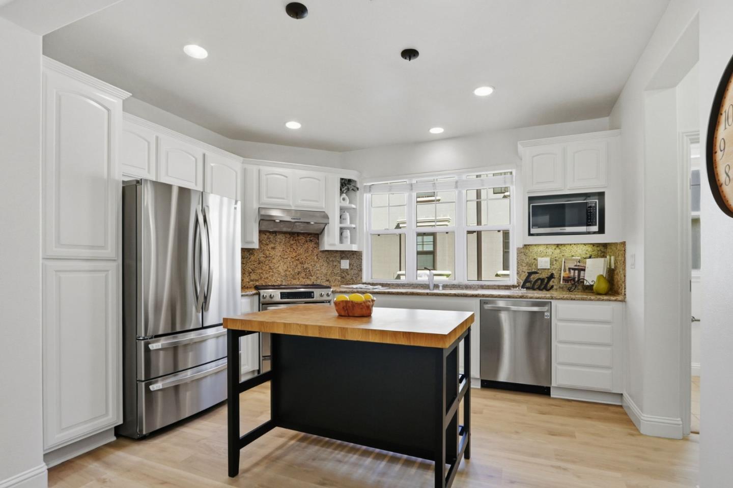 Detail Gallery Image 14 of 43 For 1465 Isabella St, Santa Clara,  CA 95050 - 3 Beds | 2/1 Baths