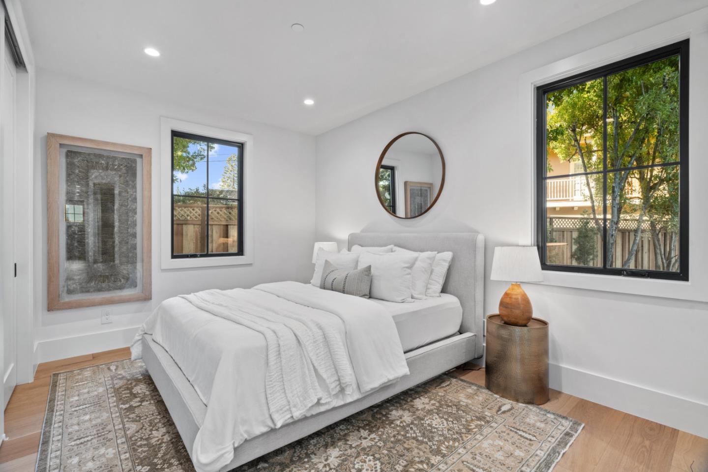 Detail Gallery Image 27 of 36 For 56 Melrose Pl, Redwood City,  CA 94062 - 5 Beds | 4/1 Baths