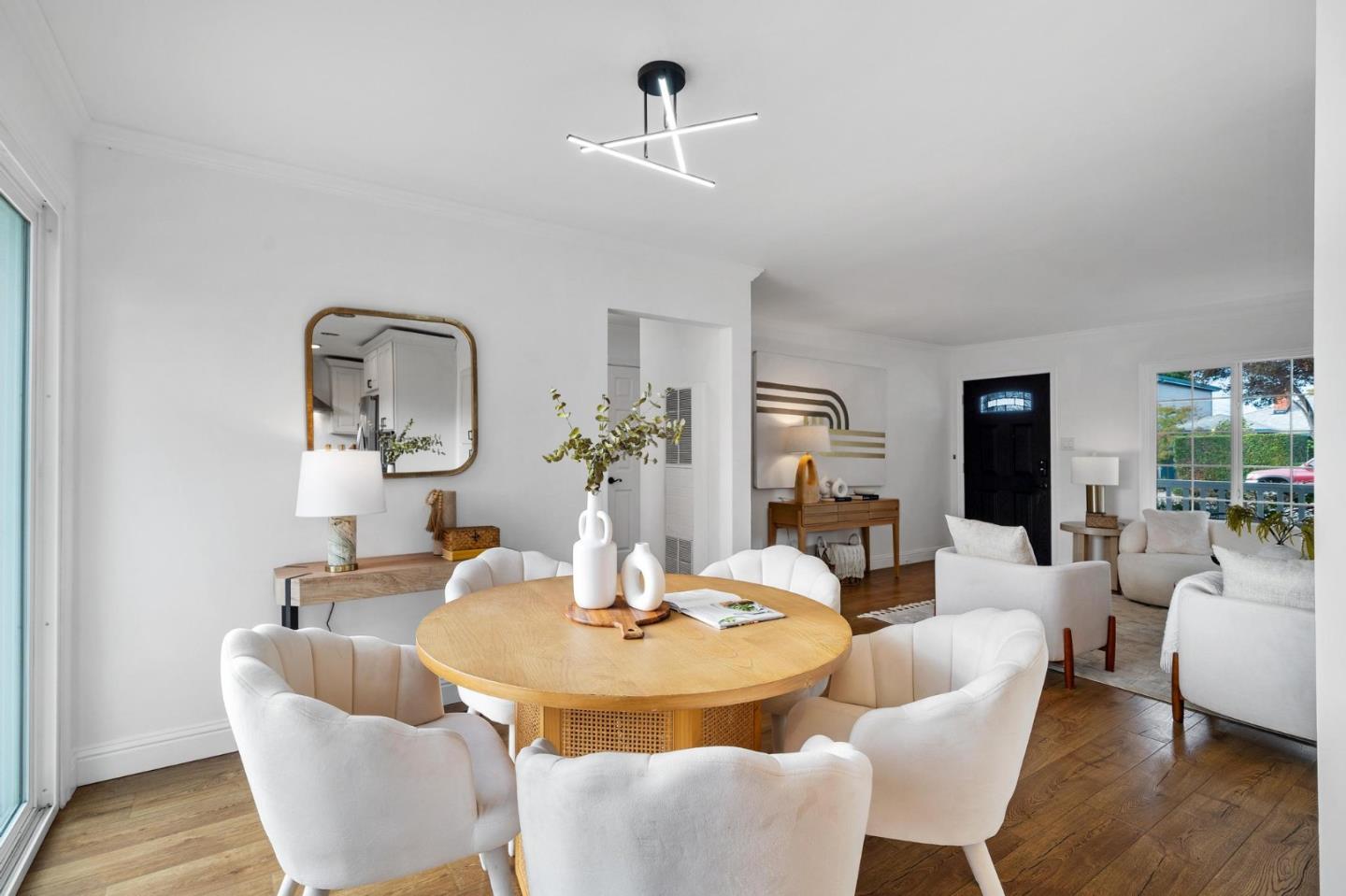 Detail Gallery Image 12 of 48 For 2069 Shoreview Ave, San Mateo,  CA 94401 - 2 Beds | 1 Baths