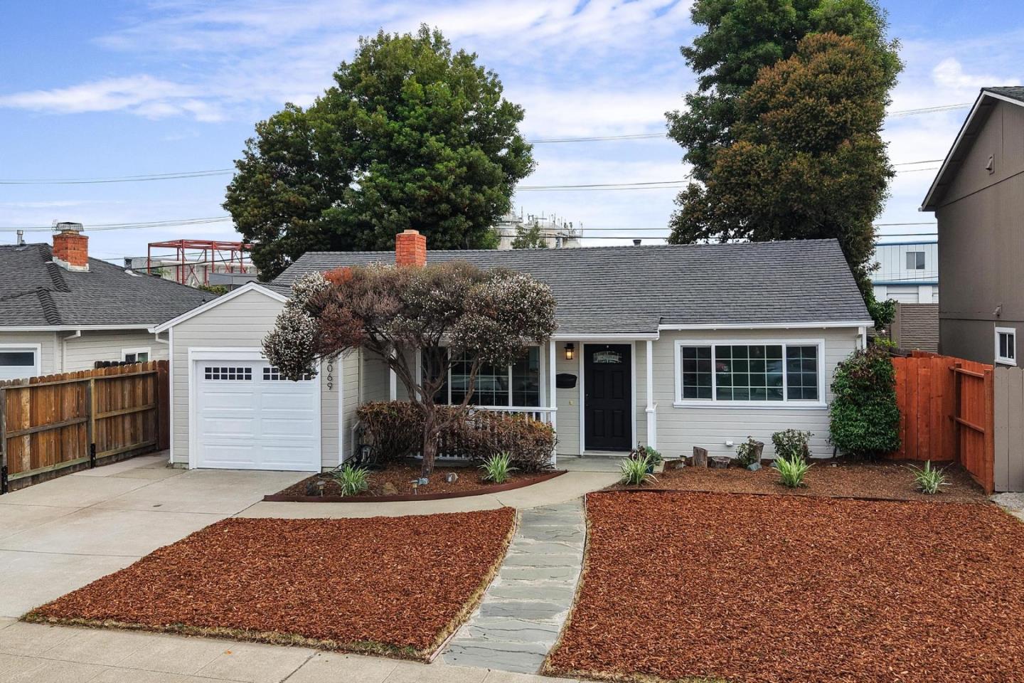 Detail Gallery Image 37 of 48 For 2069 Shoreview Ave, San Mateo,  CA 94401 - 2 Beds | 1 Baths