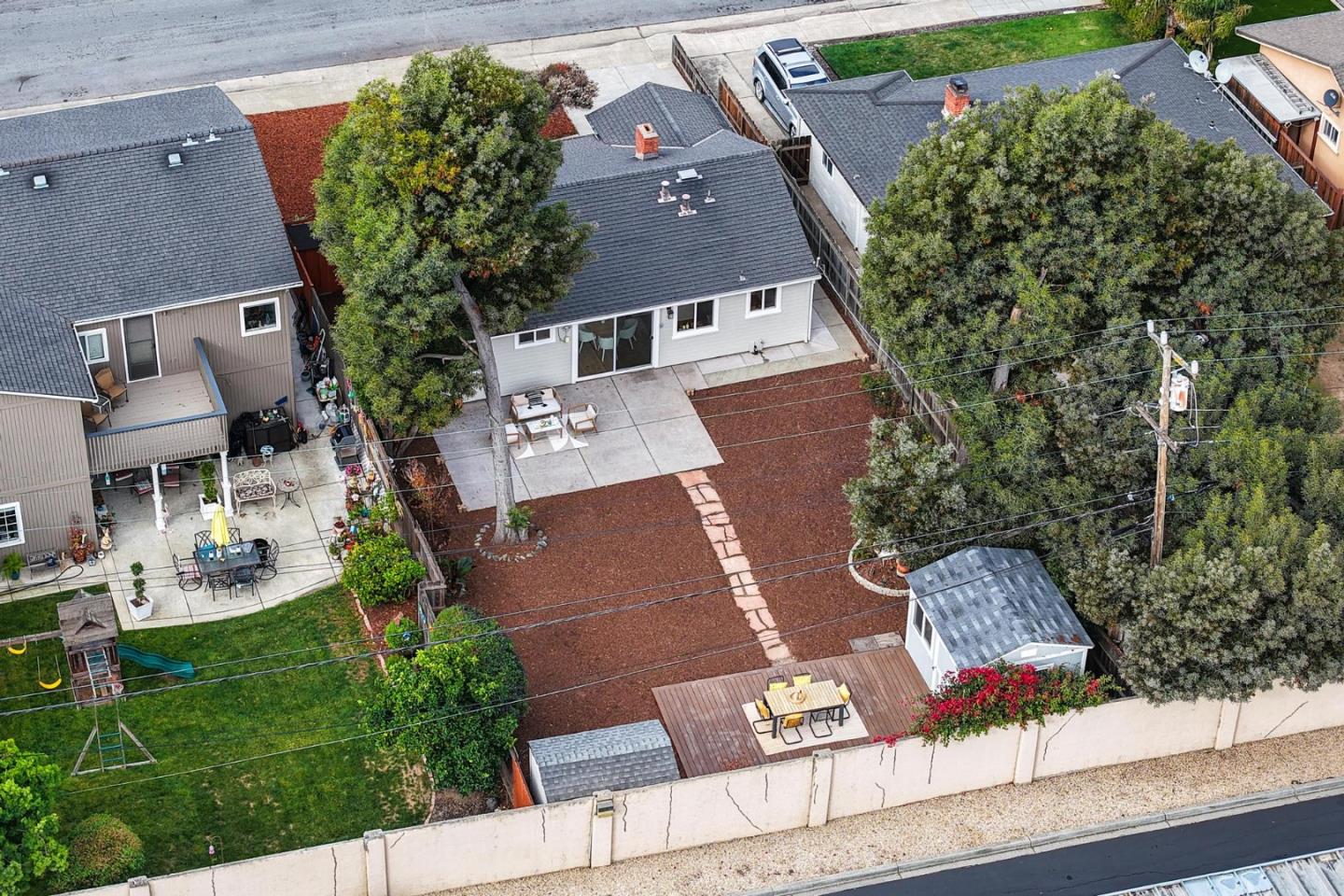 Detail Gallery Image 45 of 48 For 2069 Shoreview Ave, San Mateo,  CA 94401 - 2 Beds | 1 Baths