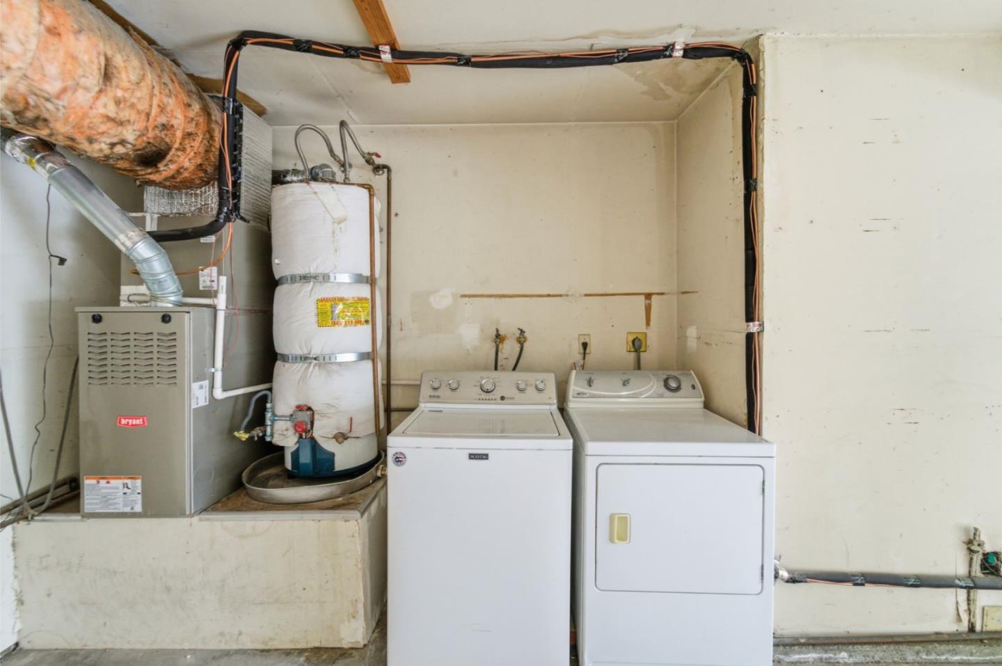 Detail Gallery Image 17 of 22 For 2971 Salem Dr, Santa Clara,  CA 95051 - 3 Beds | 2/1 Baths