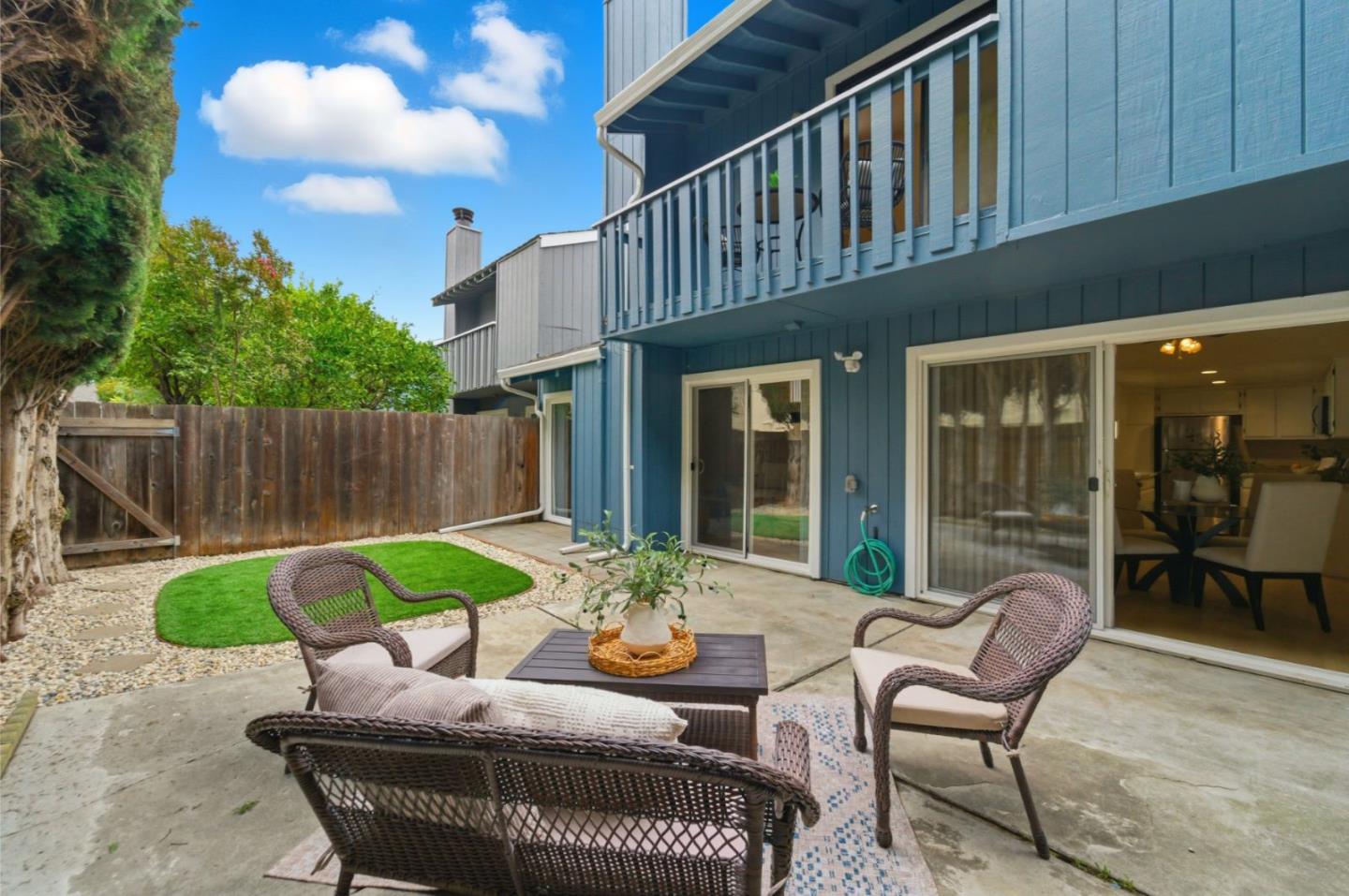 Detail Gallery Image 18 of 22 For 2971 Salem Dr, Santa Clara,  CA 95051 - 3 Beds | 2/1 Baths