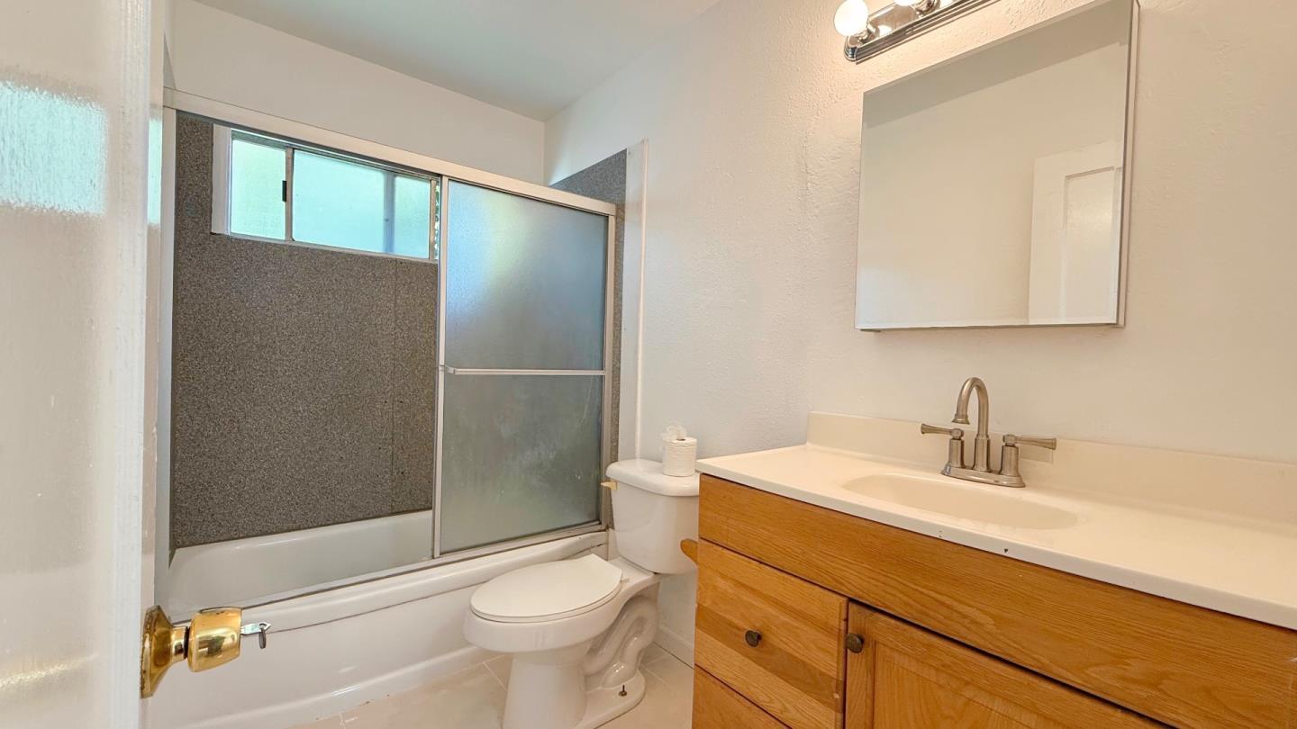 Detail Gallery Image 13 of 15 For 1311 Hubbard Ave, San Leandro,  CA 94579 - – Beds | – Baths