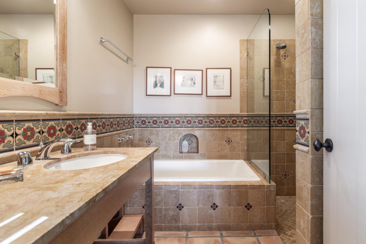 Detail Gallery Image 19 of 34 For 5 via Vaquera, Carmel,  CA 93923 - 3 Beds | 3/2 Baths