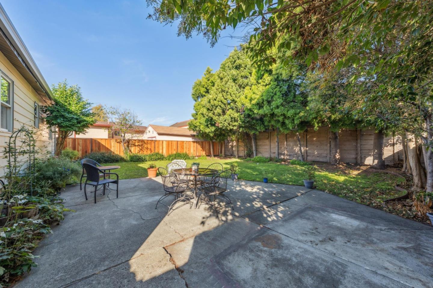 Detail Gallery Image 14 of 15 For 15244 Upton Ave, San Leandro,  CA 94578 - 2 Beds | 1 Baths