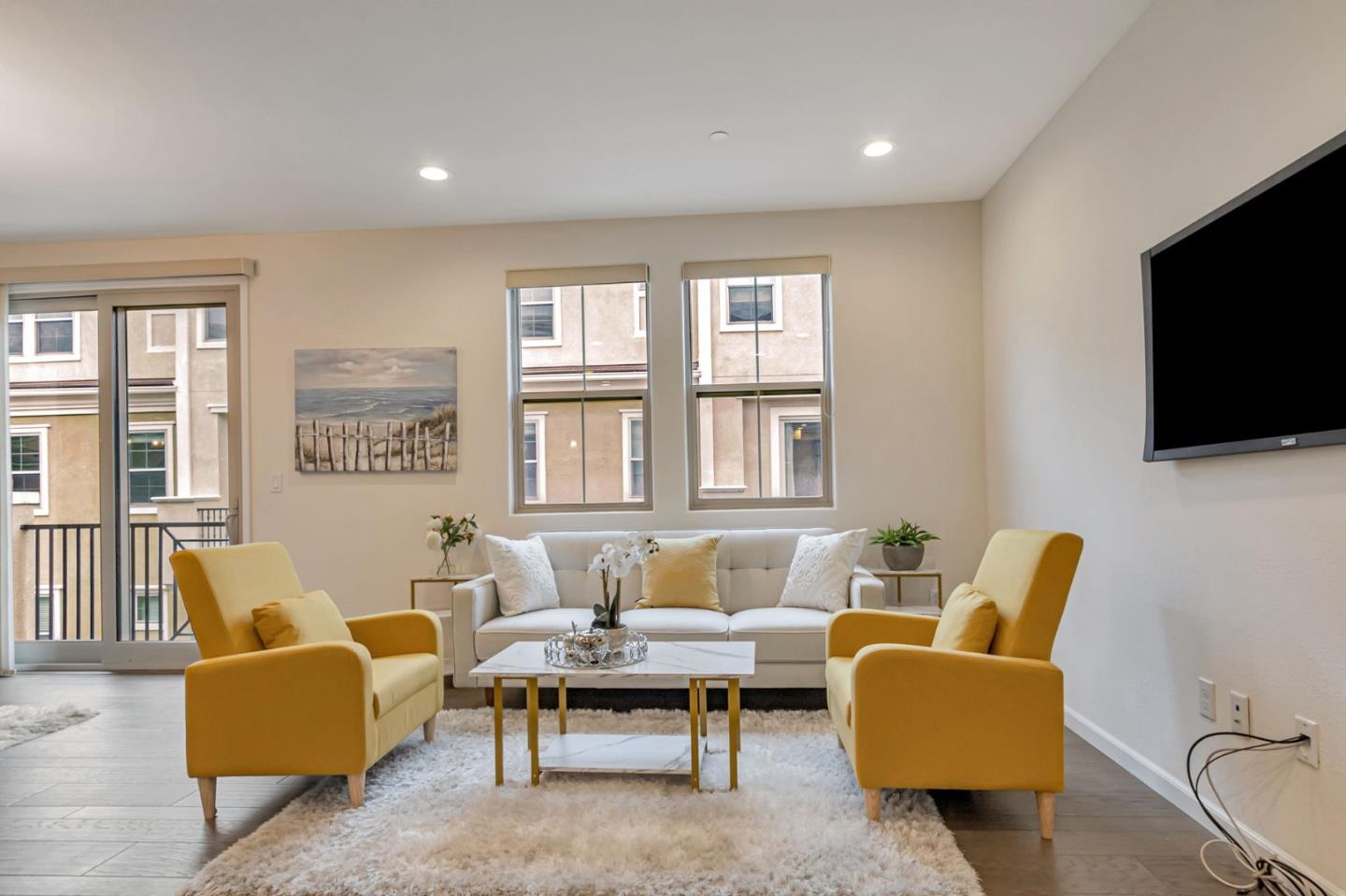 Detail Gallery Image 3 of 39 For 1890 Trento Loop, Milpitas,  CA 95035 - 3 Beds | 3 Baths