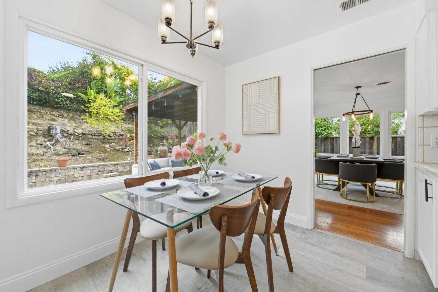 Detail Gallery Image 19 of 38 For 1715 El Verano Way, Belmont,  CA 94002 - 3 Beds | 2 Baths