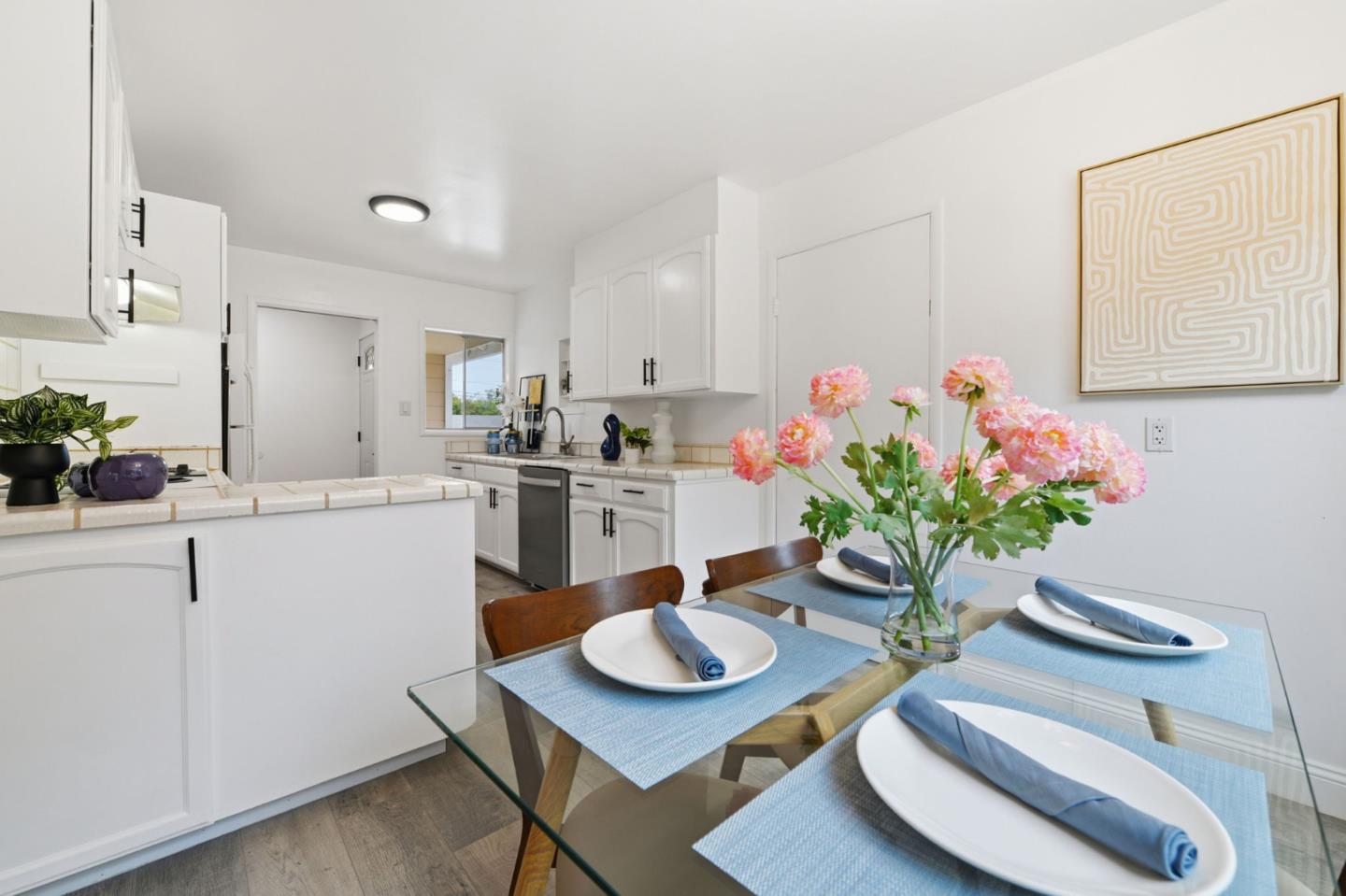 Detail Gallery Image 21 of 38 For 1715 El Verano Way, Belmont,  CA 94002 - 3 Beds | 2 Baths