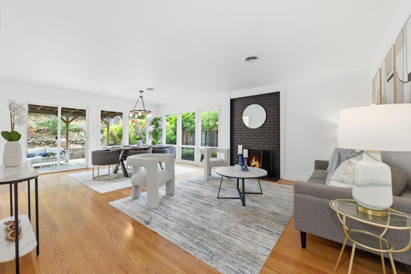 Detail Gallery Image 6 of 38 For 1715 El Verano Way, Belmont,  CA 94002 - 3 Beds | 2 Baths