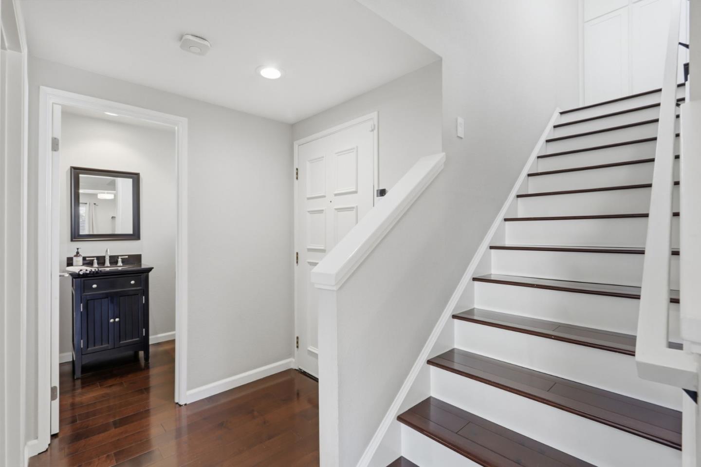 Detail Gallery Image 20 of 36 For 2093 Wente Way, San Jose,  CA 95125 - 3 Beds | 2/1 Baths