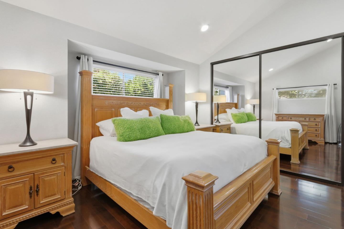 Detail Gallery Image 26 of 36 For 2093 Wente Way, San Jose,  CA 95125 - 3 Beds | 2/1 Baths