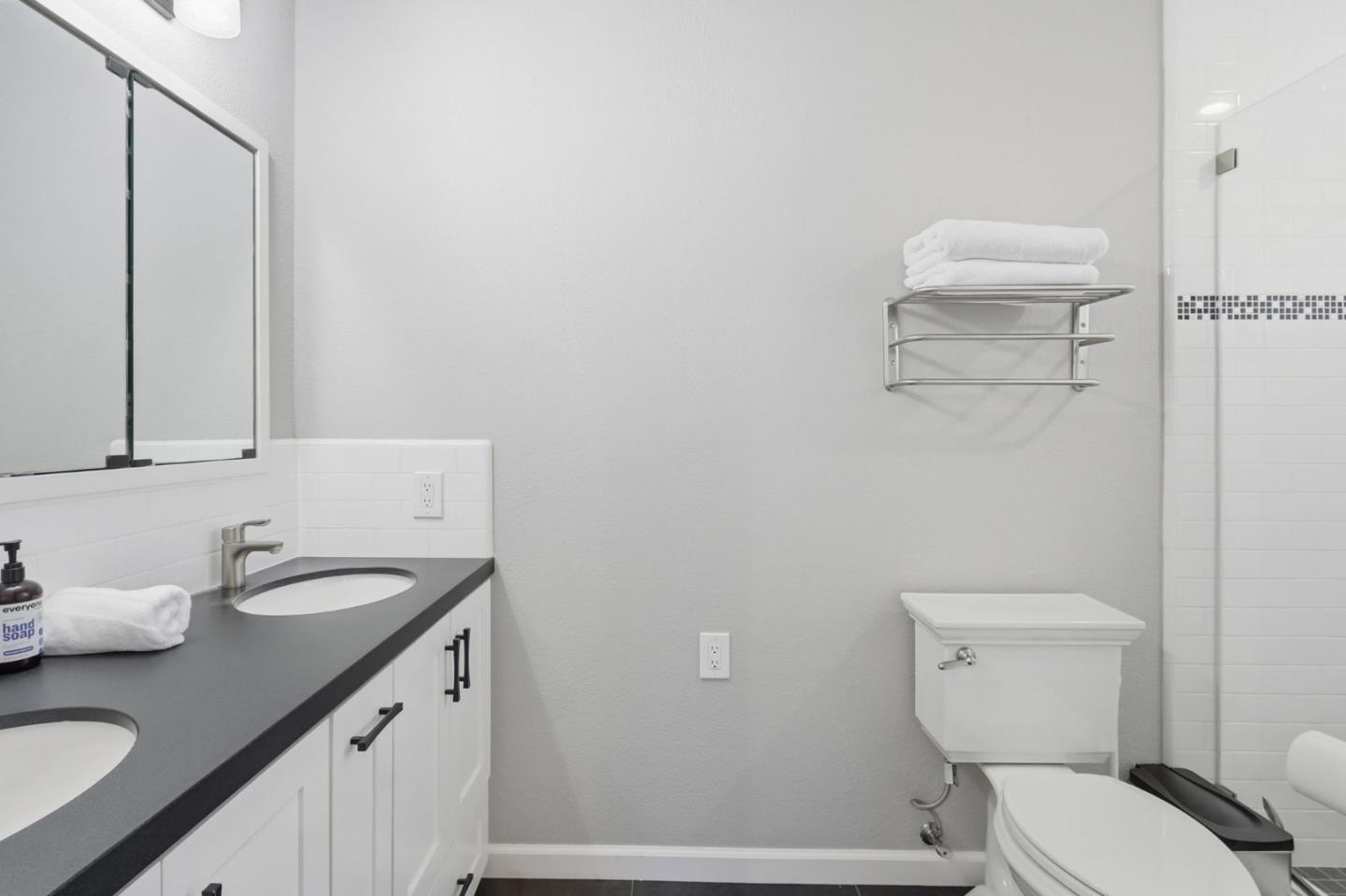 Detail Gallery Image 29 of 36 For 2093 Wente Way, San Jose,  CA 95125 - 3 Beds | 2/1 Baths