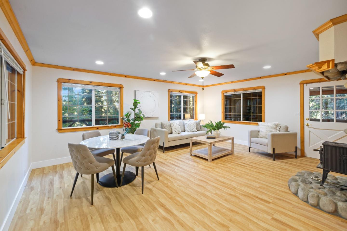 Detail Gallery Image 4 of 65 For 345 Condor Ave, Ben Lomond,  CA 95005 - 2 Beds | 1 Baths