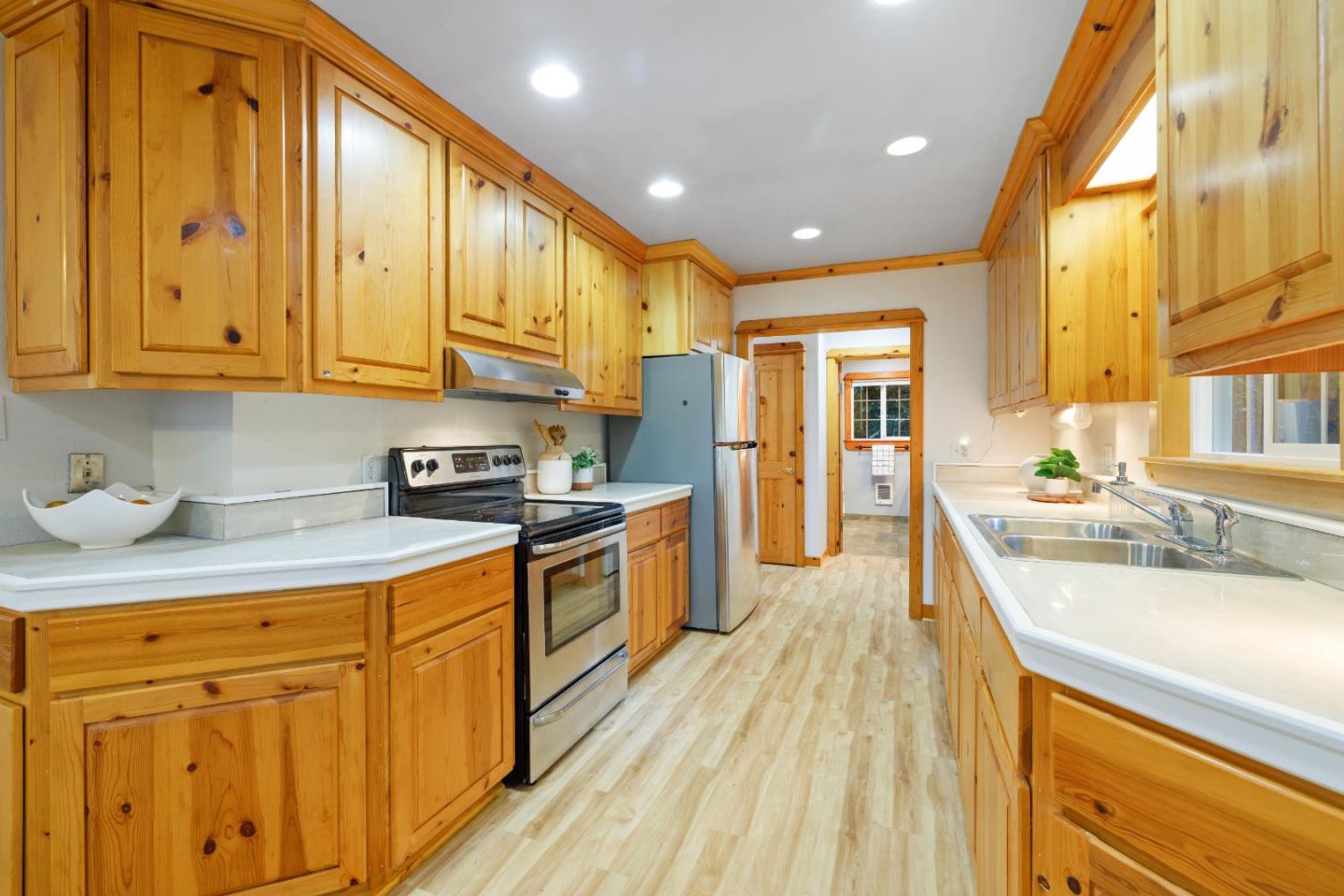 Detail Gallery Image 7 of 65 For 345 Condor Ave, Ben Lomond,  CA 95005 - 2 Beds | 1 Baths