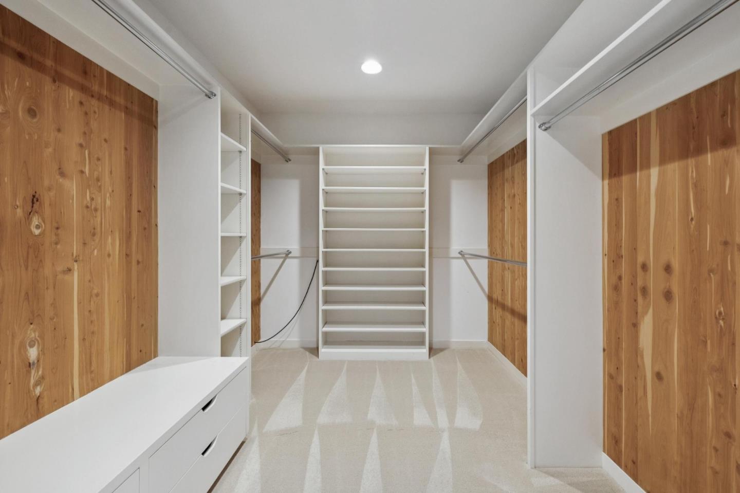 Detail Gallery Image 37 of 47 For 465 El Centro Rd, Hillsborough,  CA 94010 - 3 Beds | 3 Baths