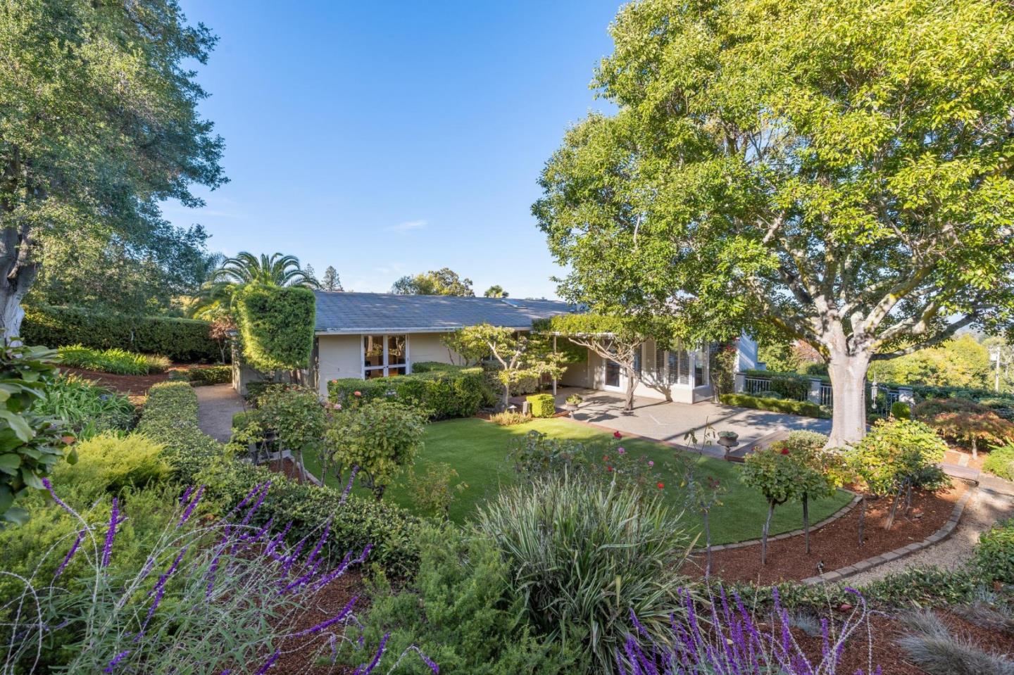 Detail Gallery Image 45 of 47 For 465 El Centro Rd, Hillsborough,  CA 94010 - 3 Beds | 3 Baths