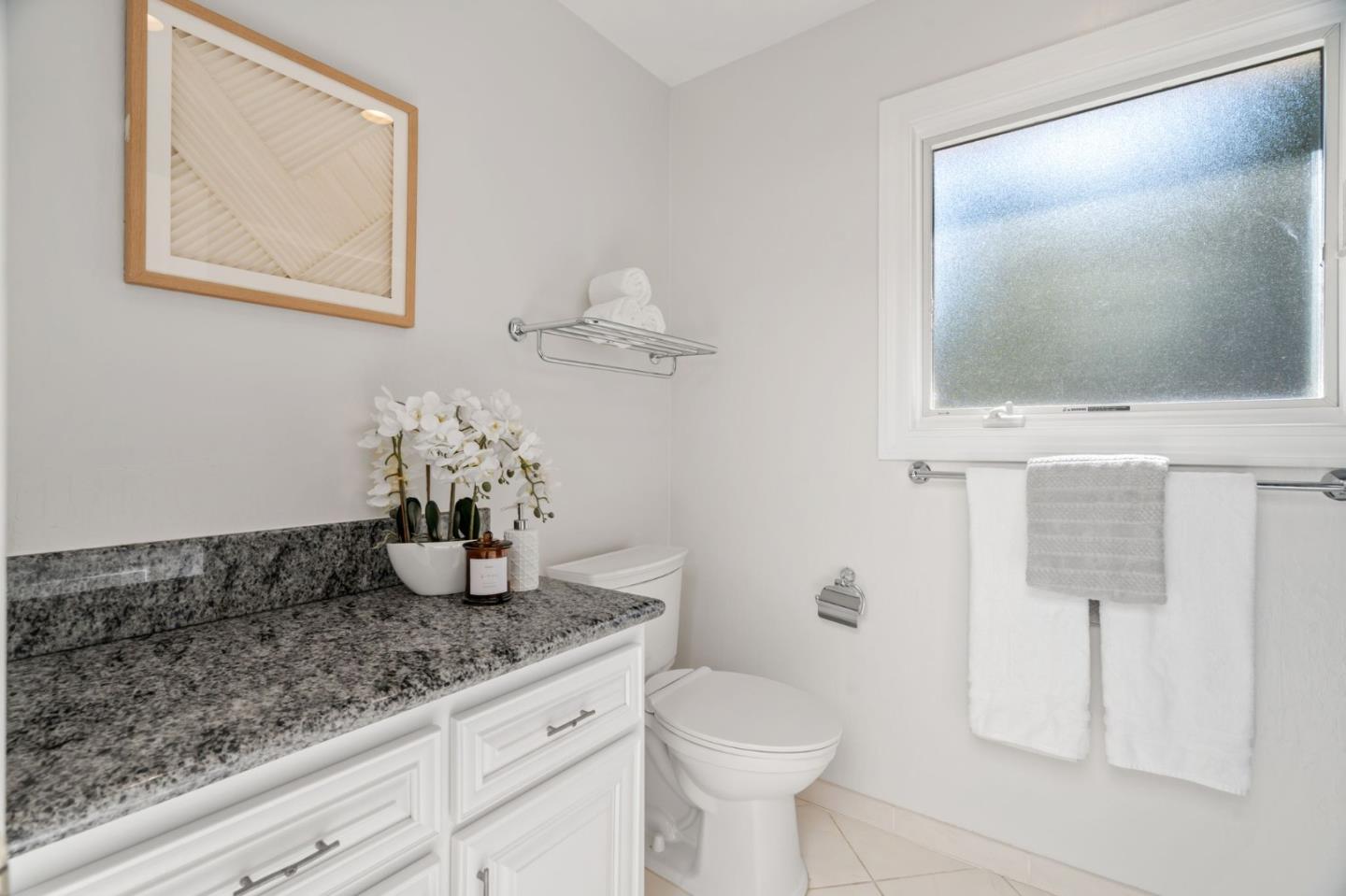 Detail Gallery Image 42 of 73 For 19305 Zinfandel Ct, Saratoga,  CA 95070 - 5 Beds | 5/1 Baths